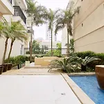 Apto 2 quartos com vaga e ao lado da praia - Ipanema